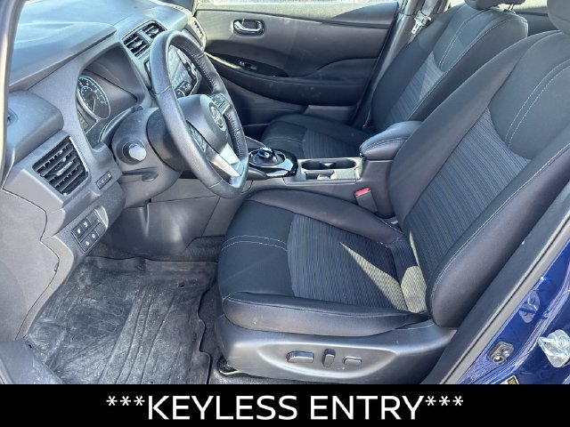 Certified 2025 Nissan Leaf SV Plus FWD image 11