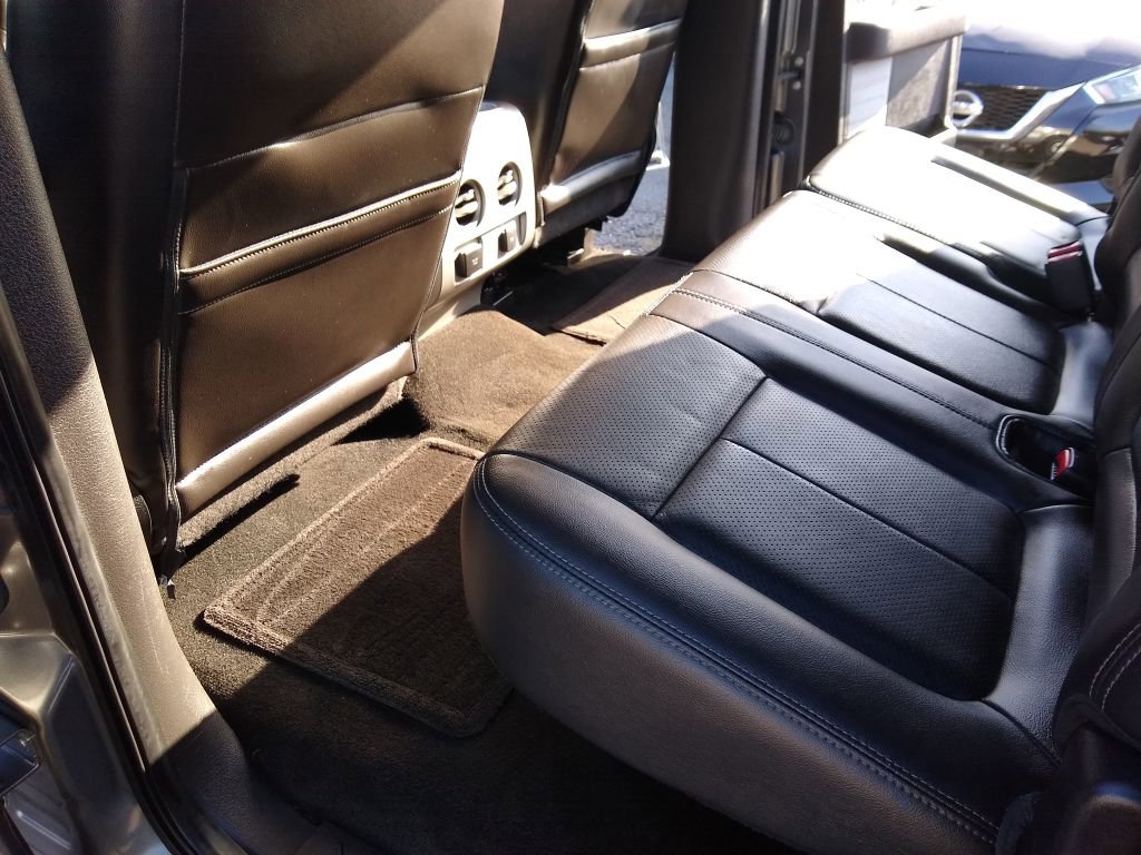 Used 2013 Ford F150 Lariat w/ Luxury Equipment Group image 28