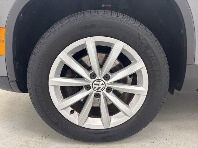 Used 2017 Volkswagen Tiguan Wolfsburg Edition image 33