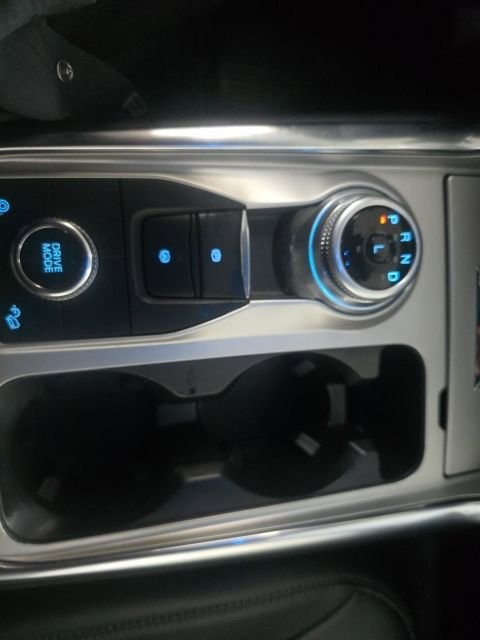 Used 2023 Ford Explorer XLT w/ Equipment Group 202A image 23