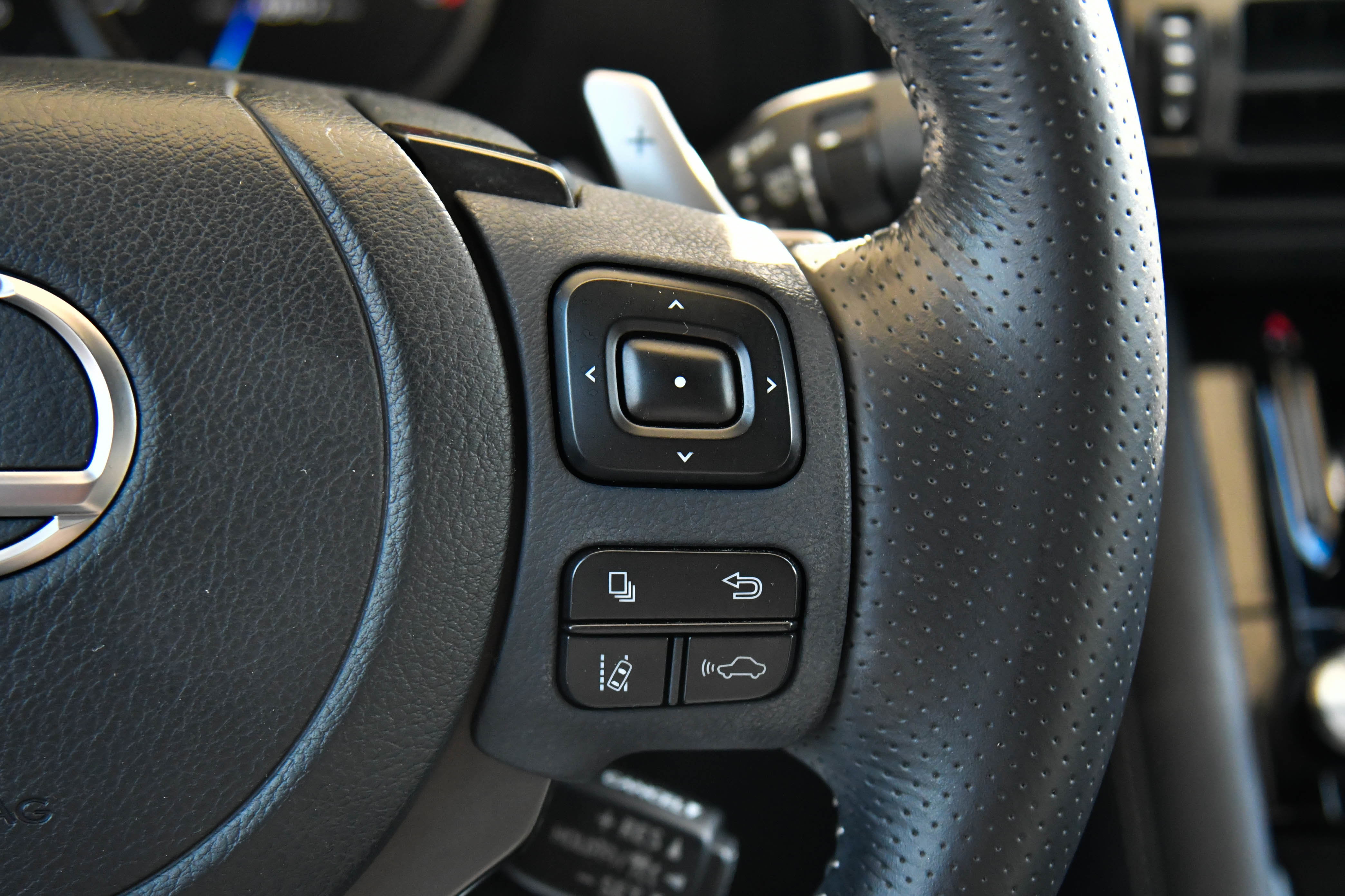 Used 2023 Lexus IS 350 F Sport w/ Accessory Package image 30