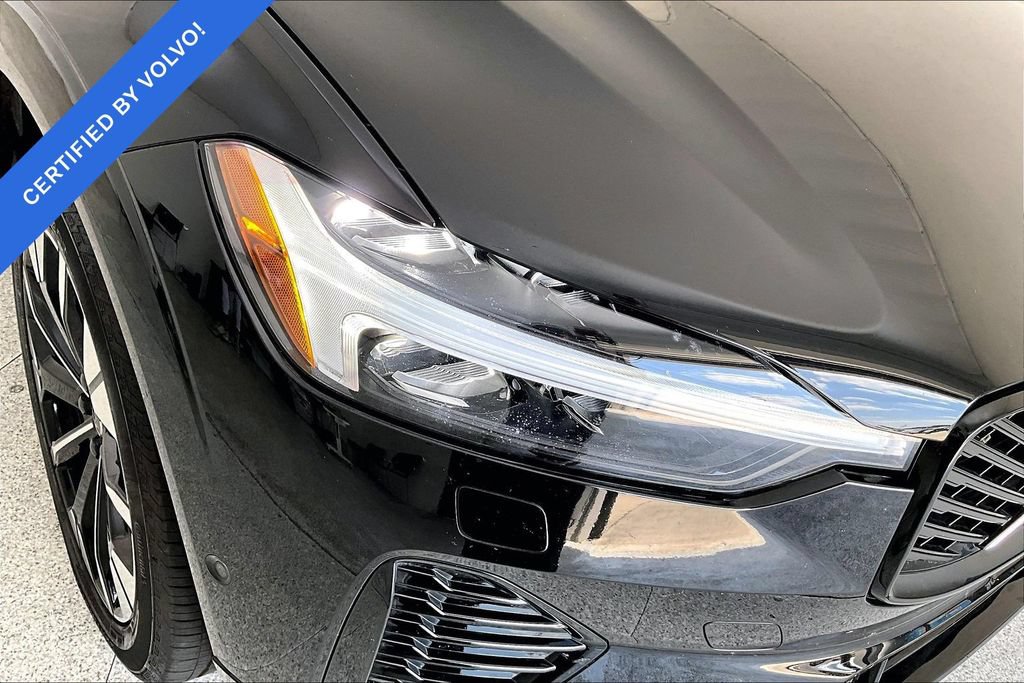 Used 2026 Volvo XC60 B5 Plus AWD/4WD image 38
