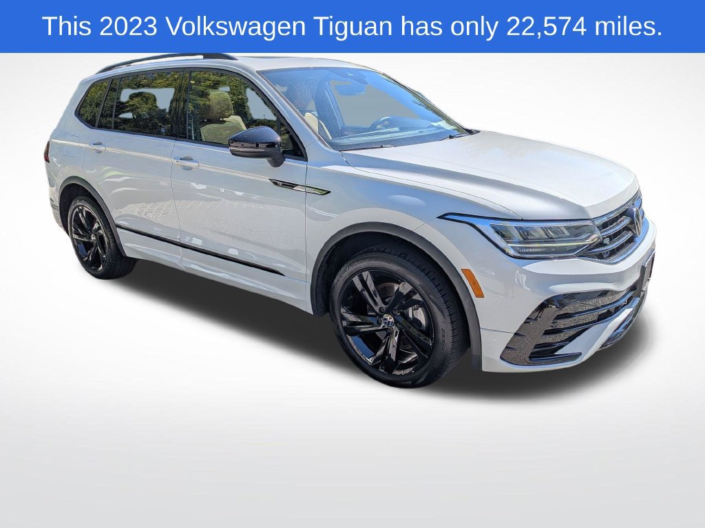 Used 2023 Volkswagen Tiguan SE R-Line