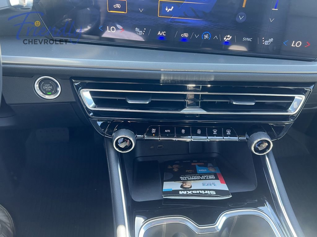 New 2026 Chevrolet Traverse LT w/ LPO, Floor Liner Package AWD/4WD image 8