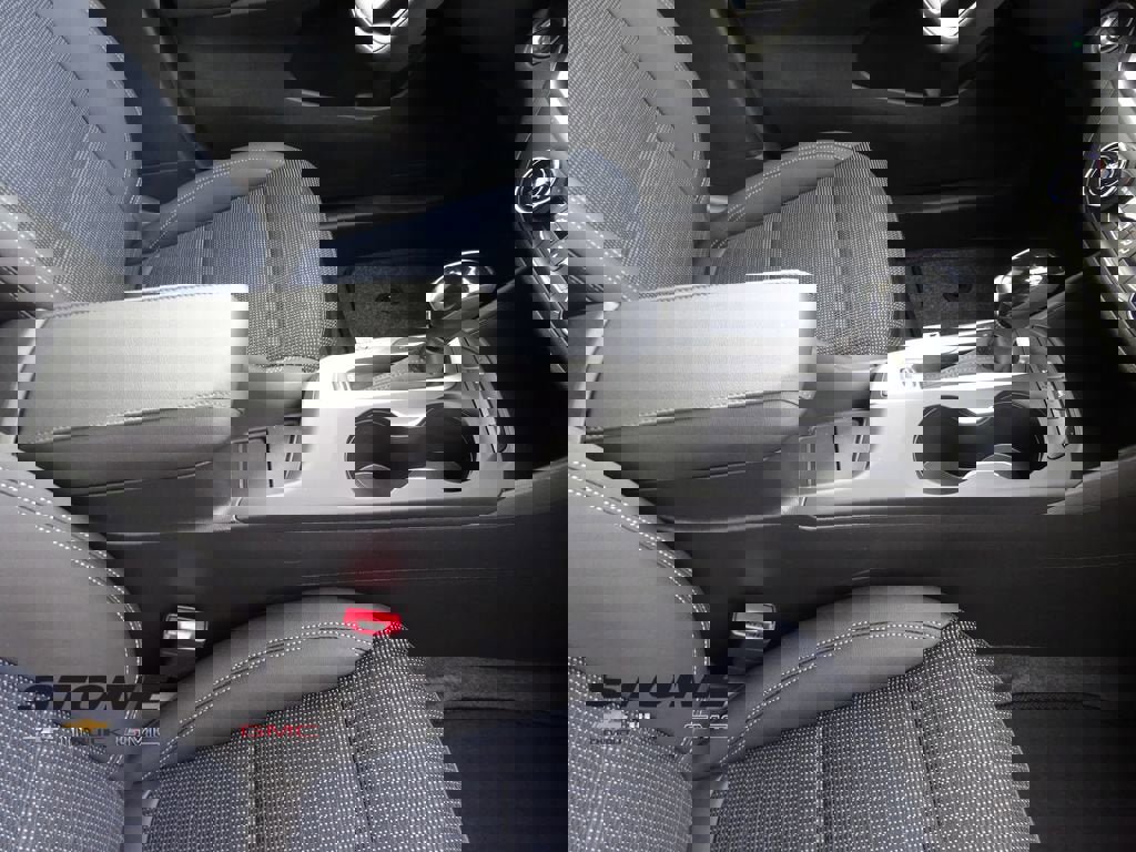 New 2026 Buick Envista Preferred image 18