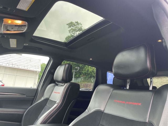 Used 2017 Jeep Grand Cherokee Trailhawk AWD/4WD image 22
