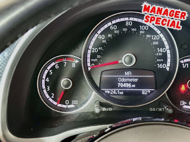 Used 2013 Volkswagen Beetle Turbo FWD image 14