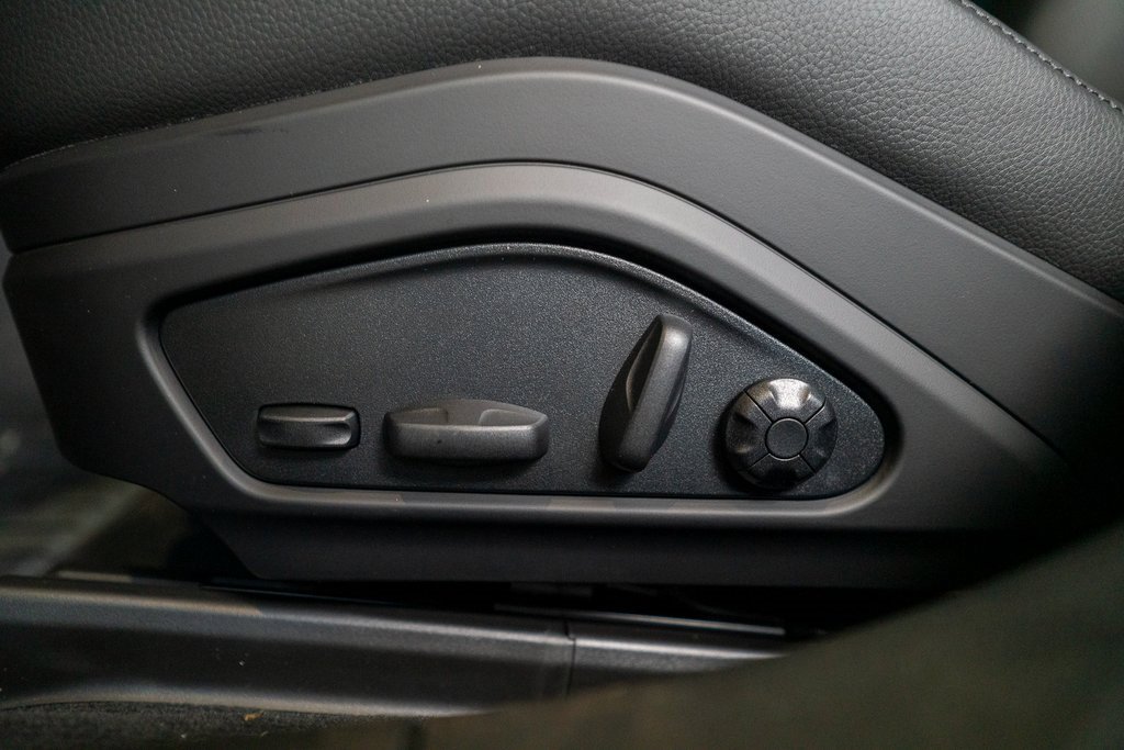 New 2026 Porsche Panamera 4 image 24