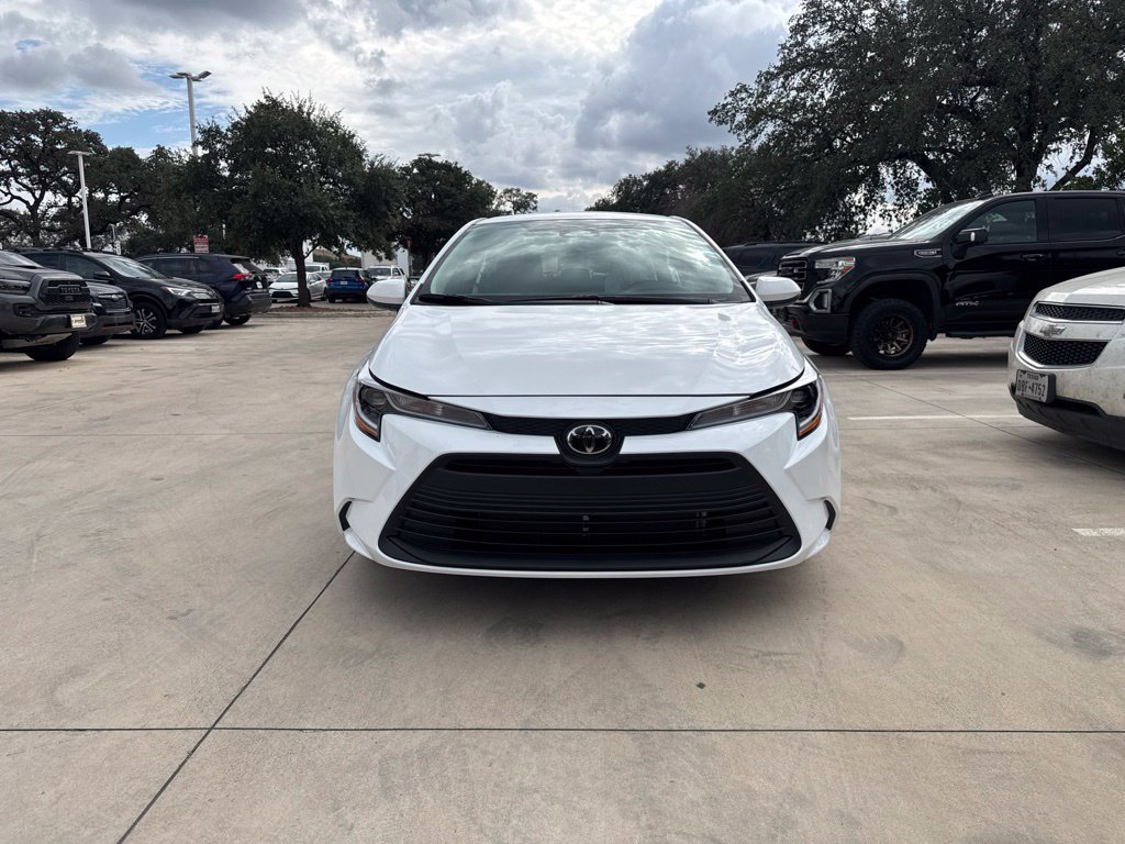 New 2027 Toyota Corolla LE FWD image 1