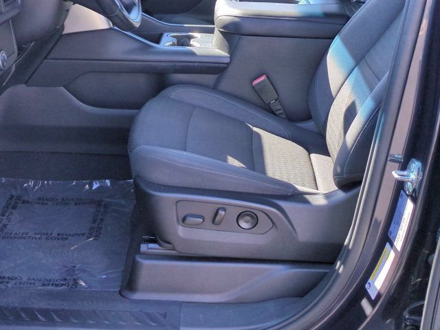 Used 2022 Chevrolet Tahoe LS w/ Driver Alert Package RWD image 12