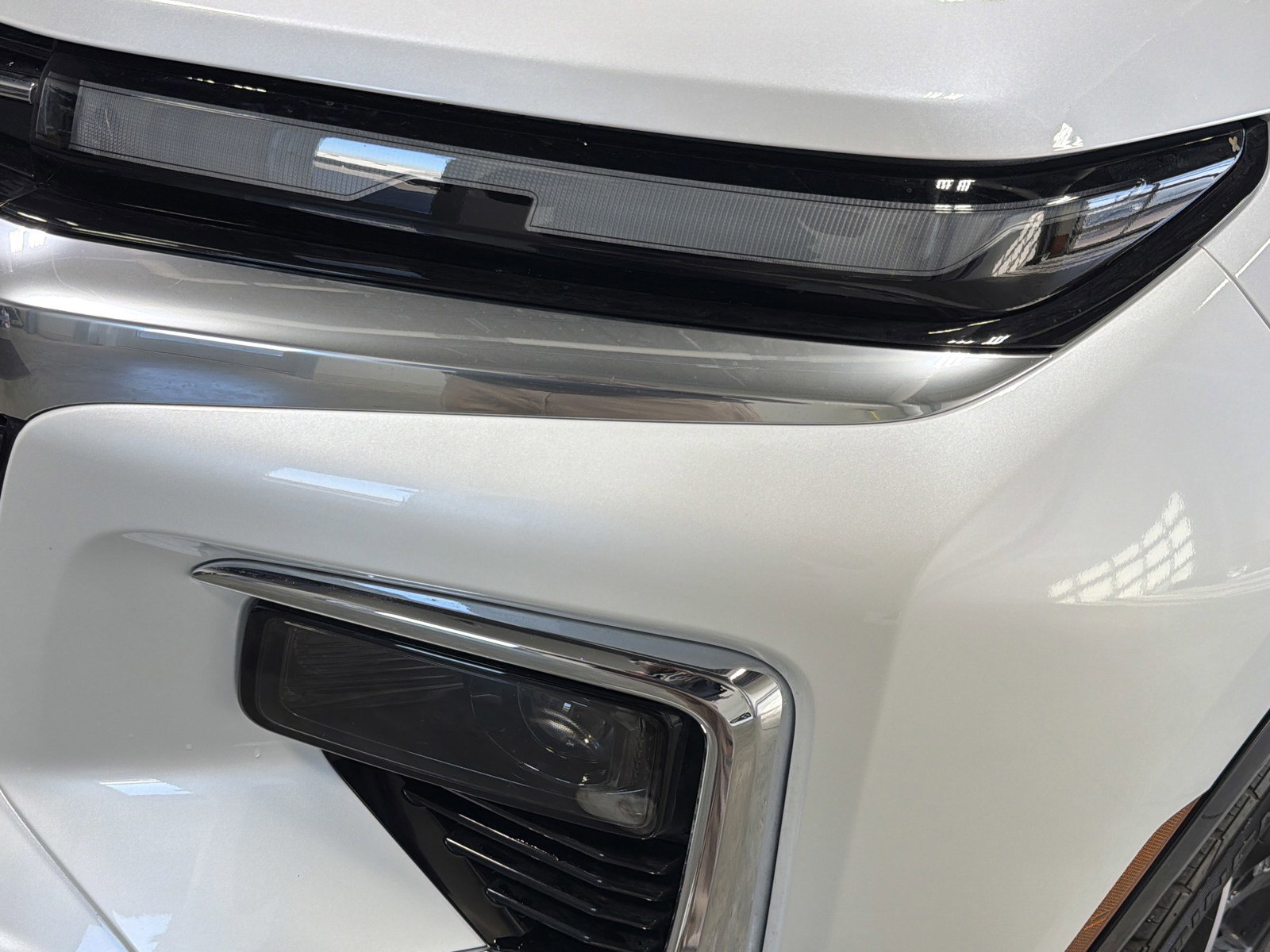 Used 2025 Chevrolet Traverse High Country image 10