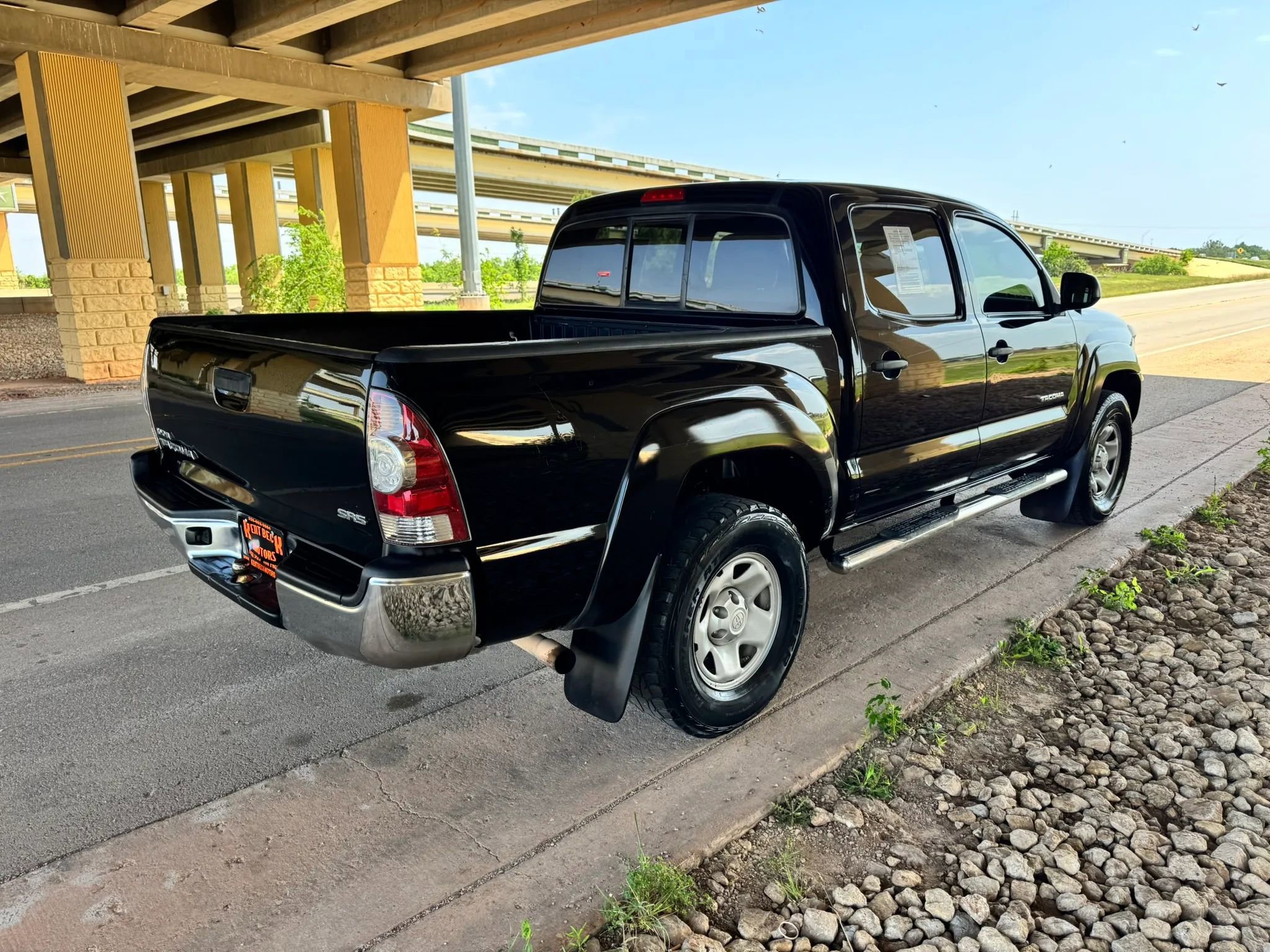 Used 2013 Toyota Tacoma PreRunner w/ SR5 Pkg RWD image 3
