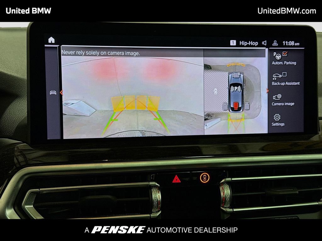 Used 2025 BMW X4 xDrive30i w/ Premium Package image 9