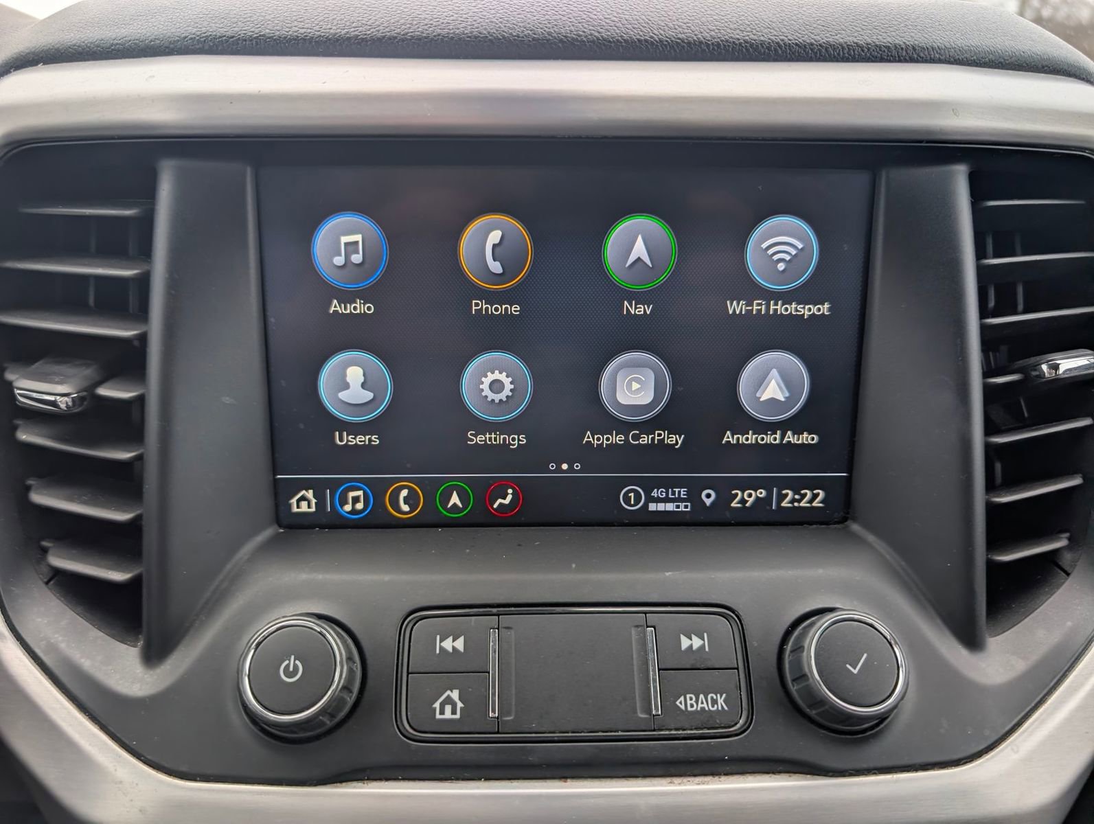 Used 2023 GMC Acadia SLT image 20