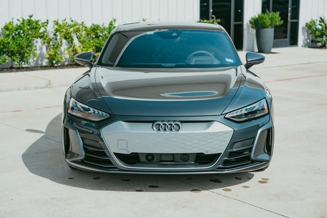 Used 2022 Audi e-tron GT Premium Plus AWD/4WD image 3