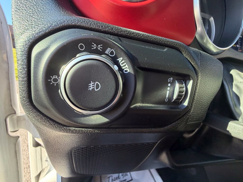 Used 2023 Jeep Wrangler Unlimited Rubicon w/ Steel Bumper Group AWD/4WD image 16