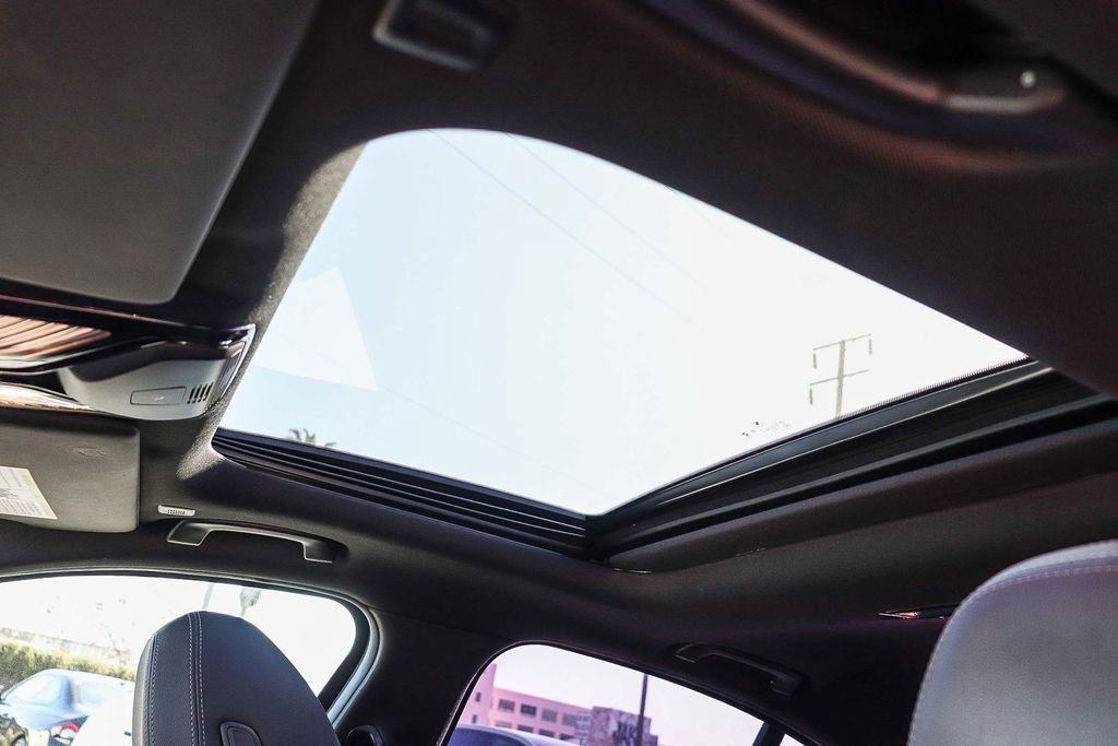 Certified 2023 BMW 330i Sedan w/ Driving Assistance Package image 27