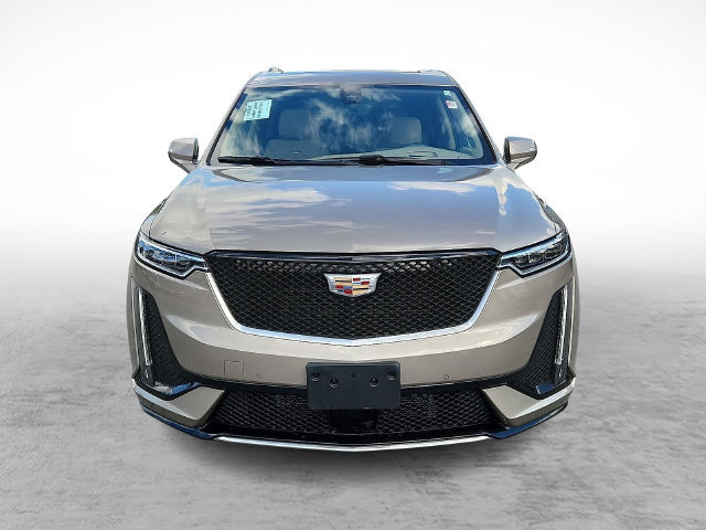Certified 2022 Cadillac XT6 Sport w/ Platinum Package AWD/4WD image 2