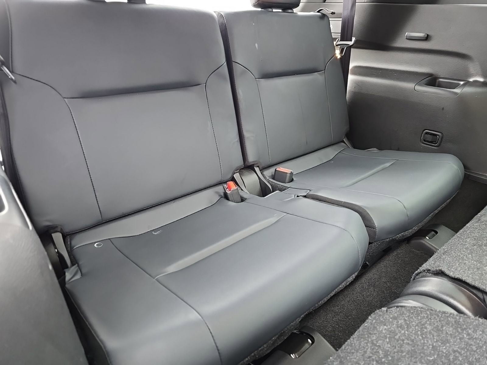 Used 2024 Mitsubishi Outlander SE image 19