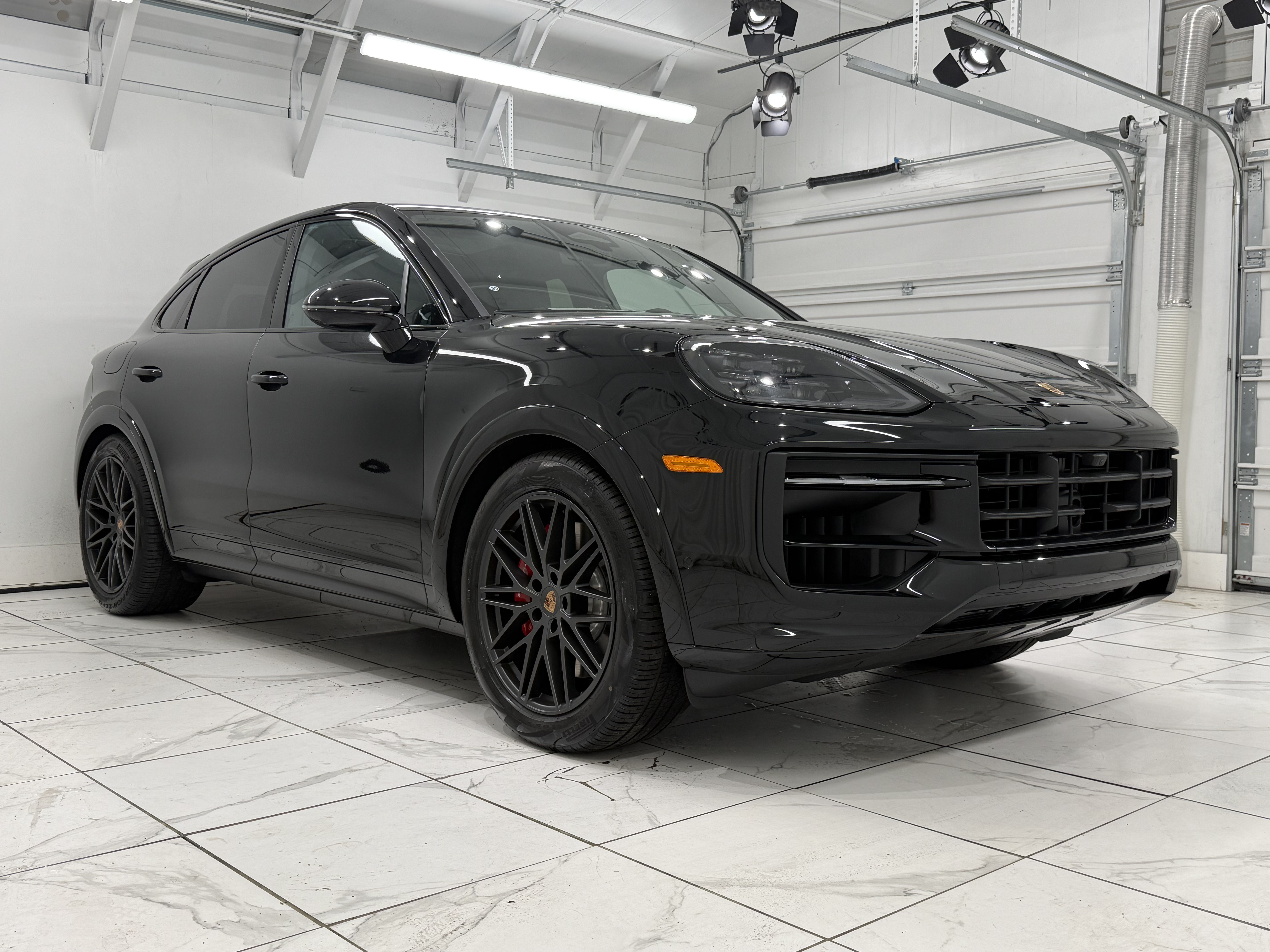New 2026 Porsche Cayenne GTS AWD/4WD image 10