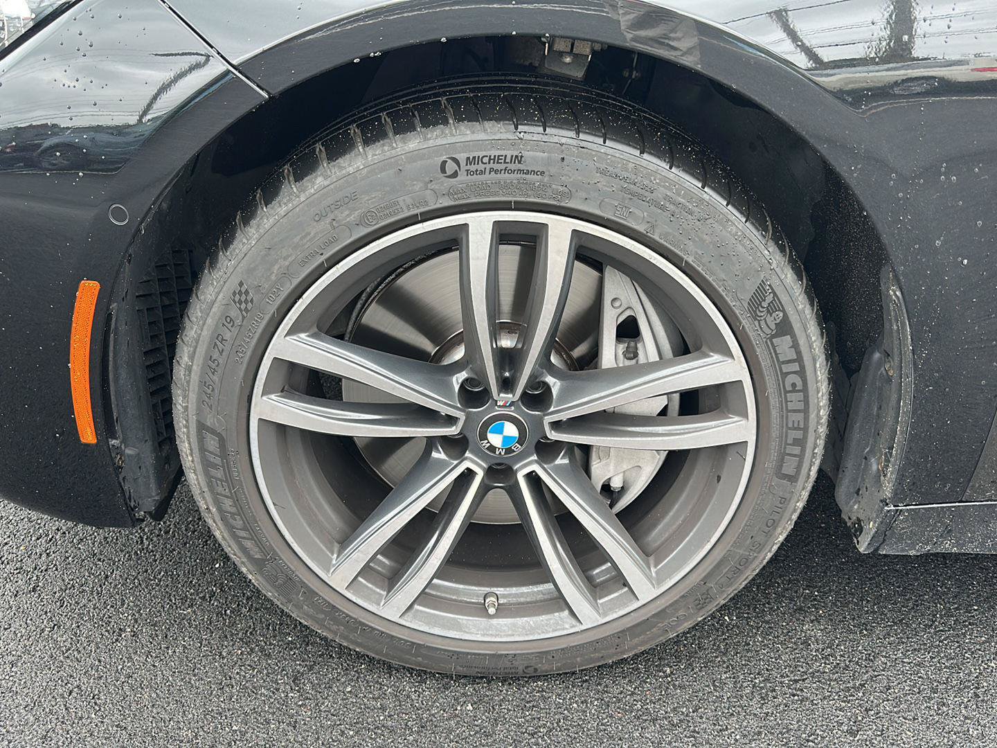 Used 2021 BMW 750i xDrive w/ Executive Package AWD/4WD image 35