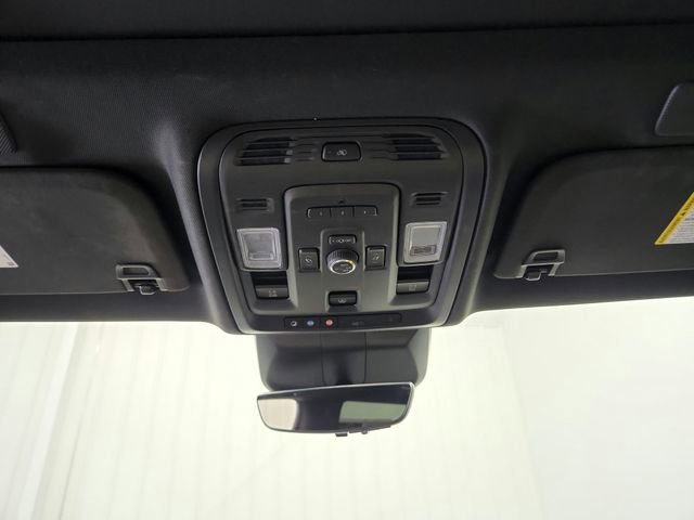 Used 2024 Cadillac Escalade Sport RWD image 33