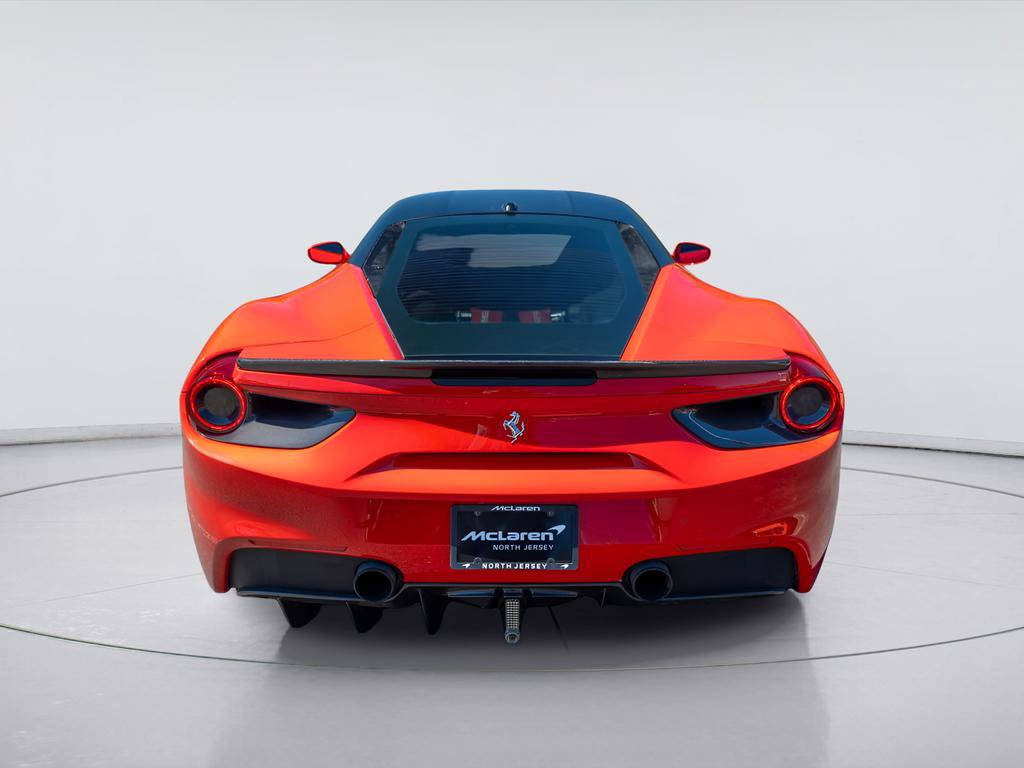 Used 2017 Ferrari 488 GTB RWD image 23