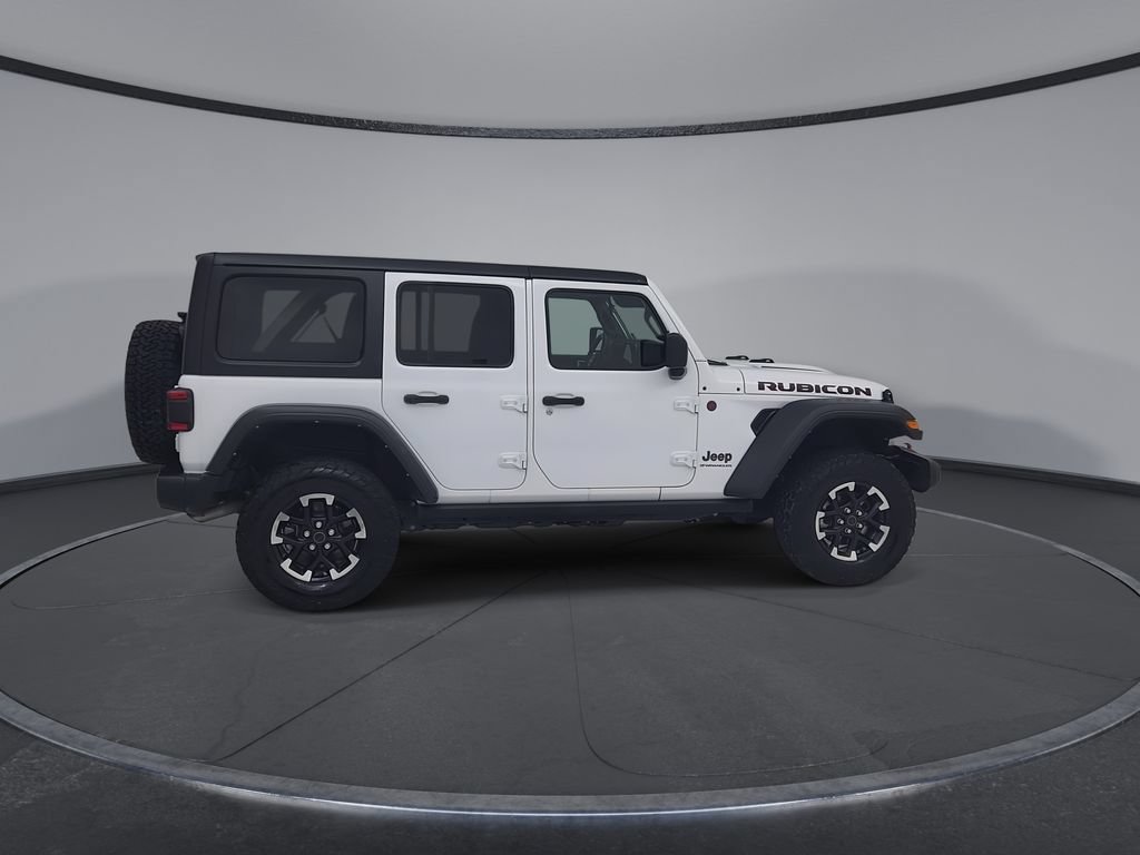 Used 2025 Jeep Wrangler Unlimited Rubicon AWD/4WD image 18