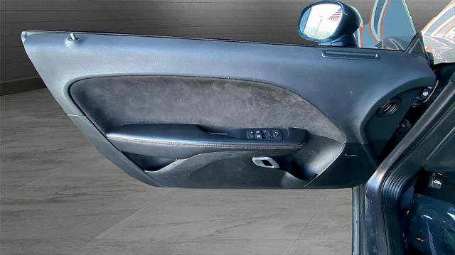Used 2017 Dodge Challenger SRT w/ Technology Group image 28