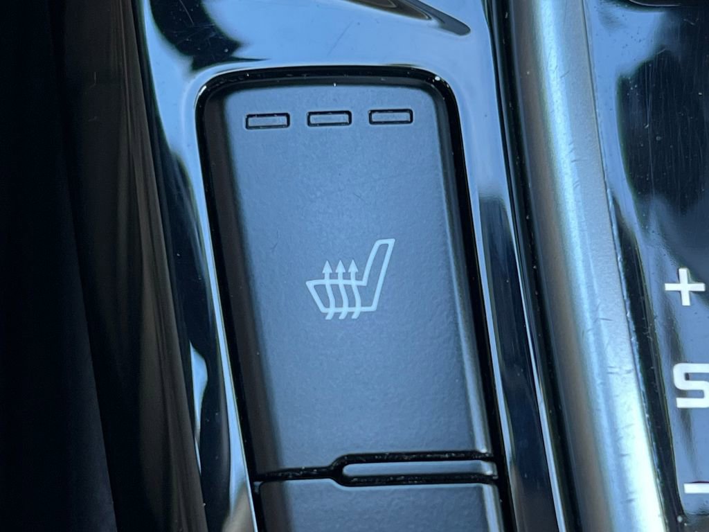 Used 2021 Kia Seltos SX w/ SX Sunroof Package image 26