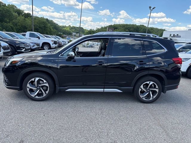 Used 2023 Subaru Forester Touring AWD/4WD image 2