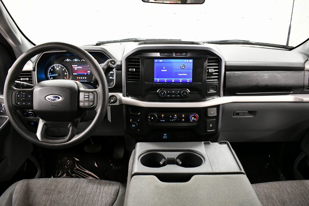 Used 2023 Ford F150 XLT AWD/4WD image 3