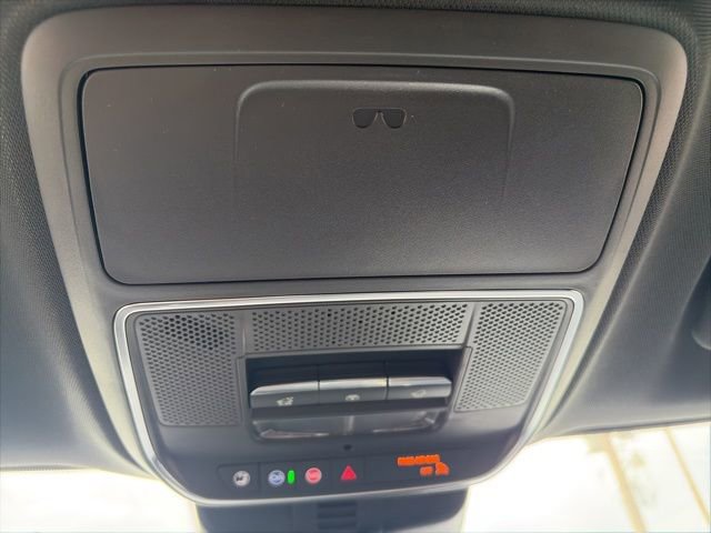 New 2026 Chevrolet Traverse High Country image 25