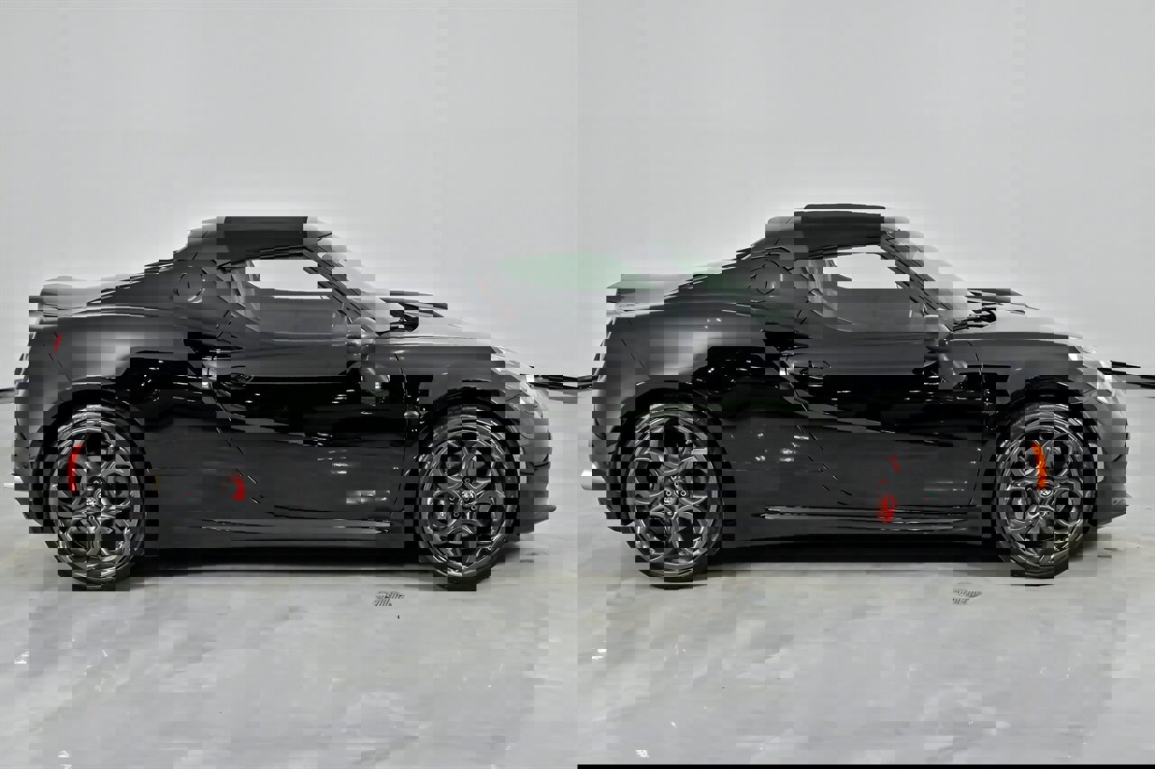 Used 2020 Alfa Romeo 4C Spider image 14