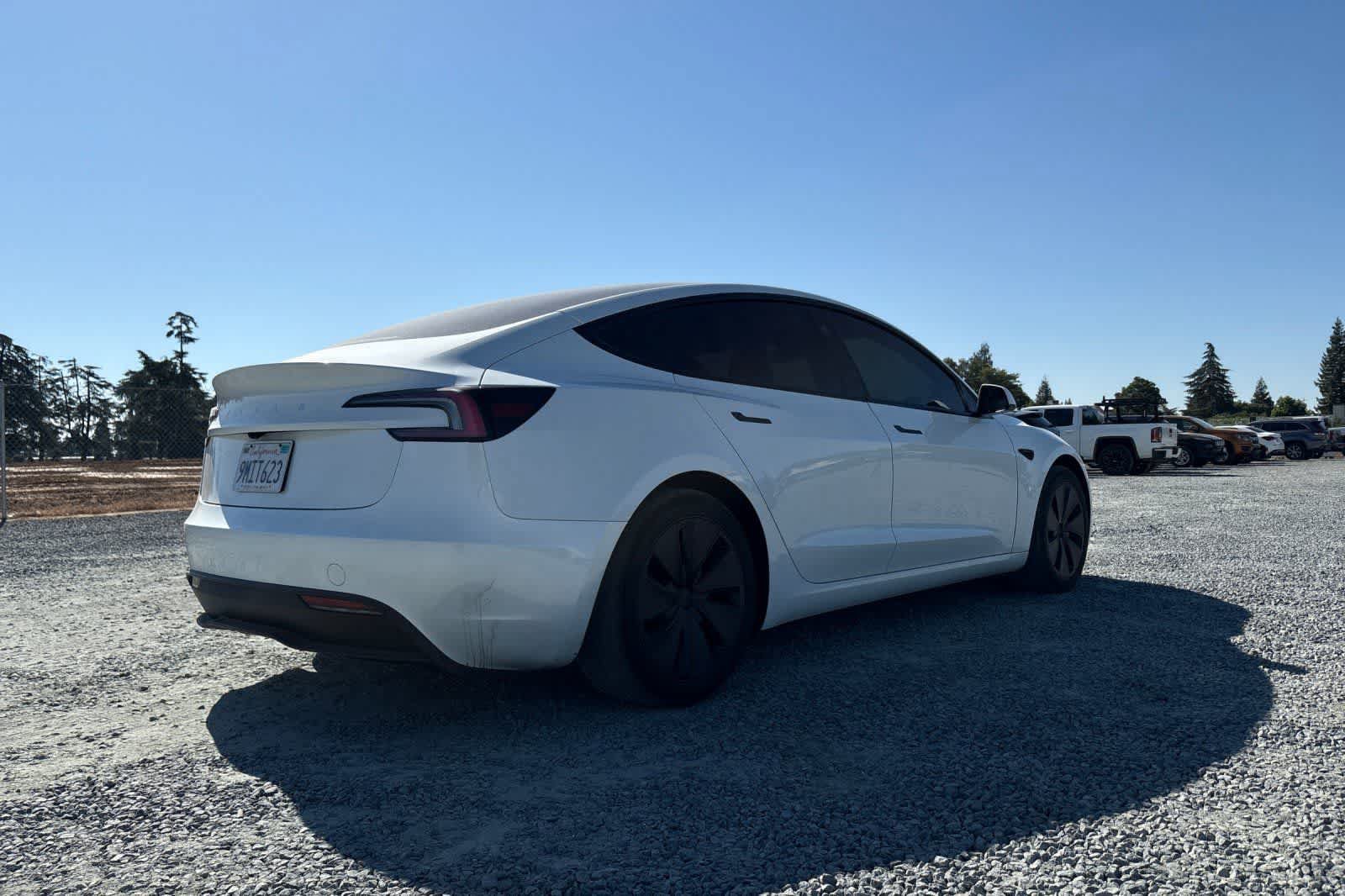 Used 2024 Tesla Model 3 Standard Range RWD image 3