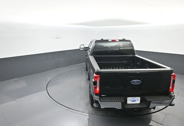 New 2026 Ford F250 Lariat w/ FX4 Off-Road Package image 23