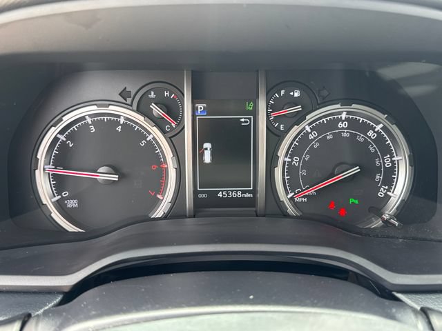 Used 2022 Toyota 4Runner Limited RWD image 21