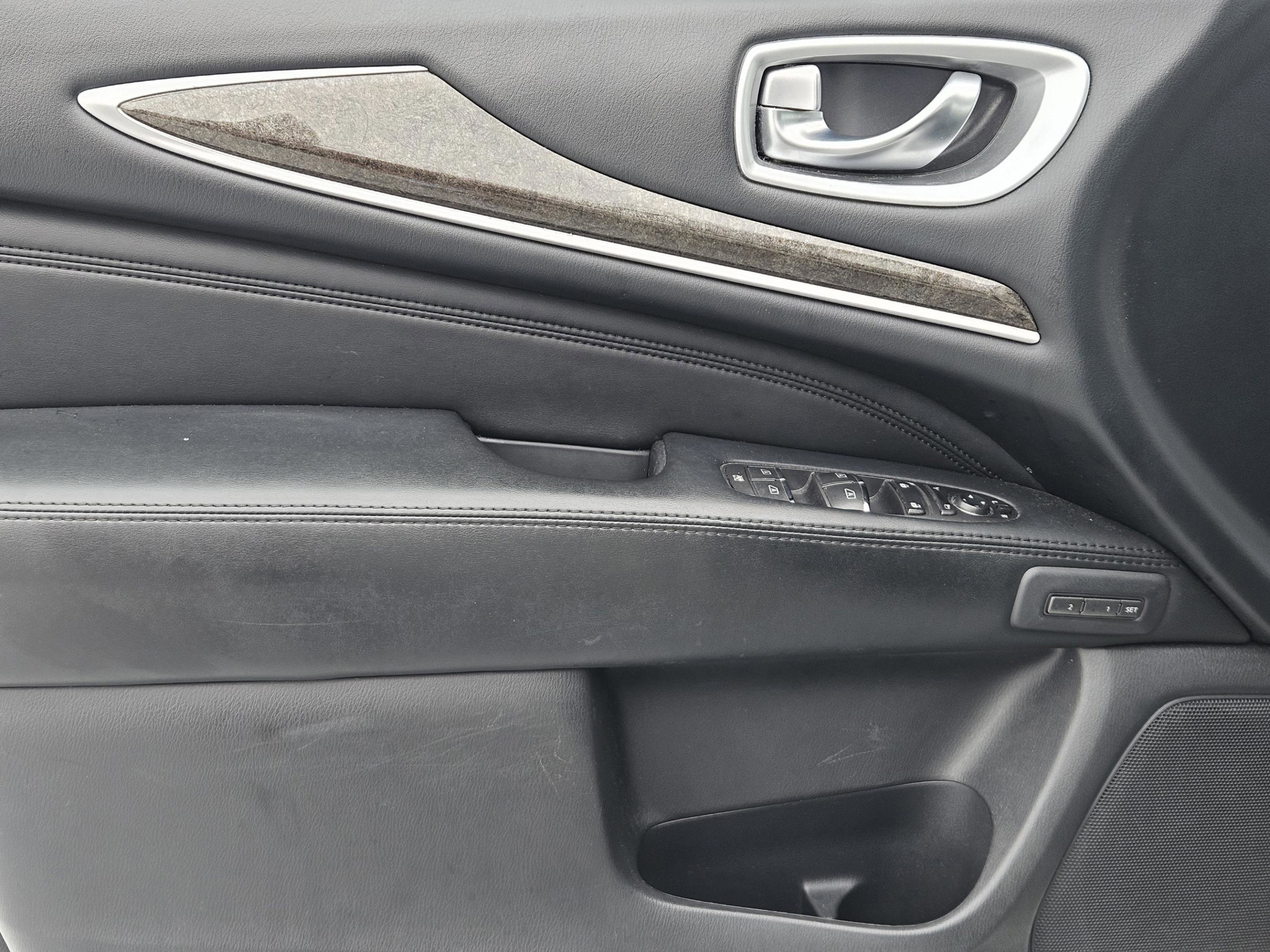 Used 2015 INFINITI QX60 FWD w/ Premium Plus Package image 21