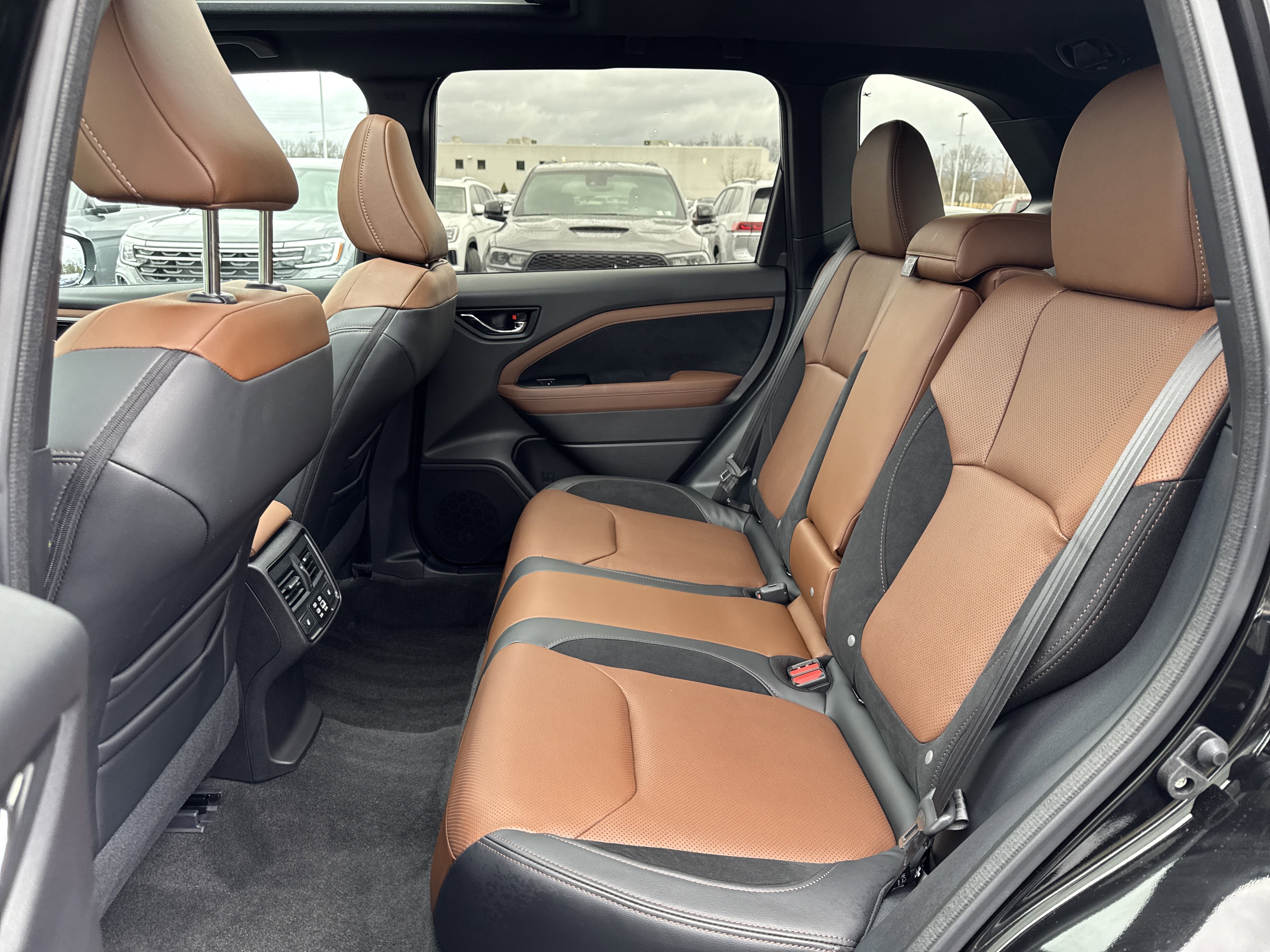 Used 2026 Subaru Forester Touring image 14