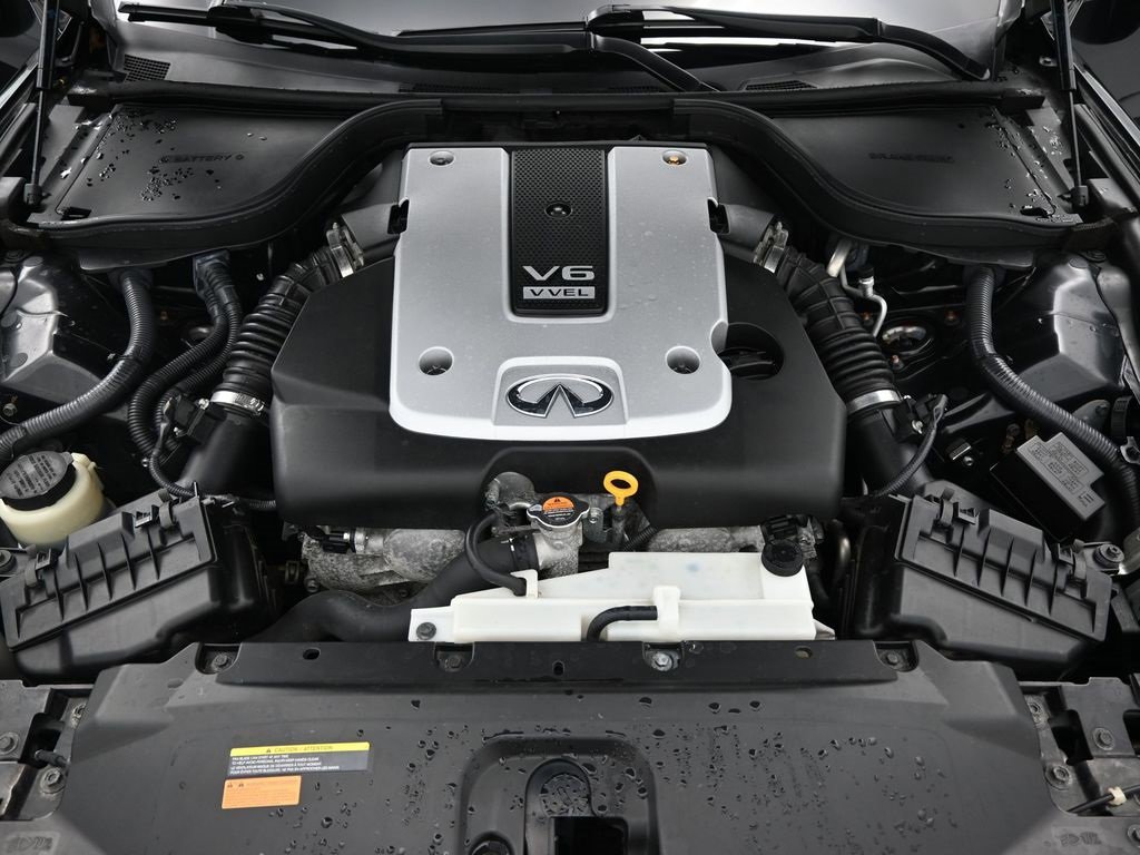 Used 2014 INFINITI Q60 Convertible w/ Premium Package image 37