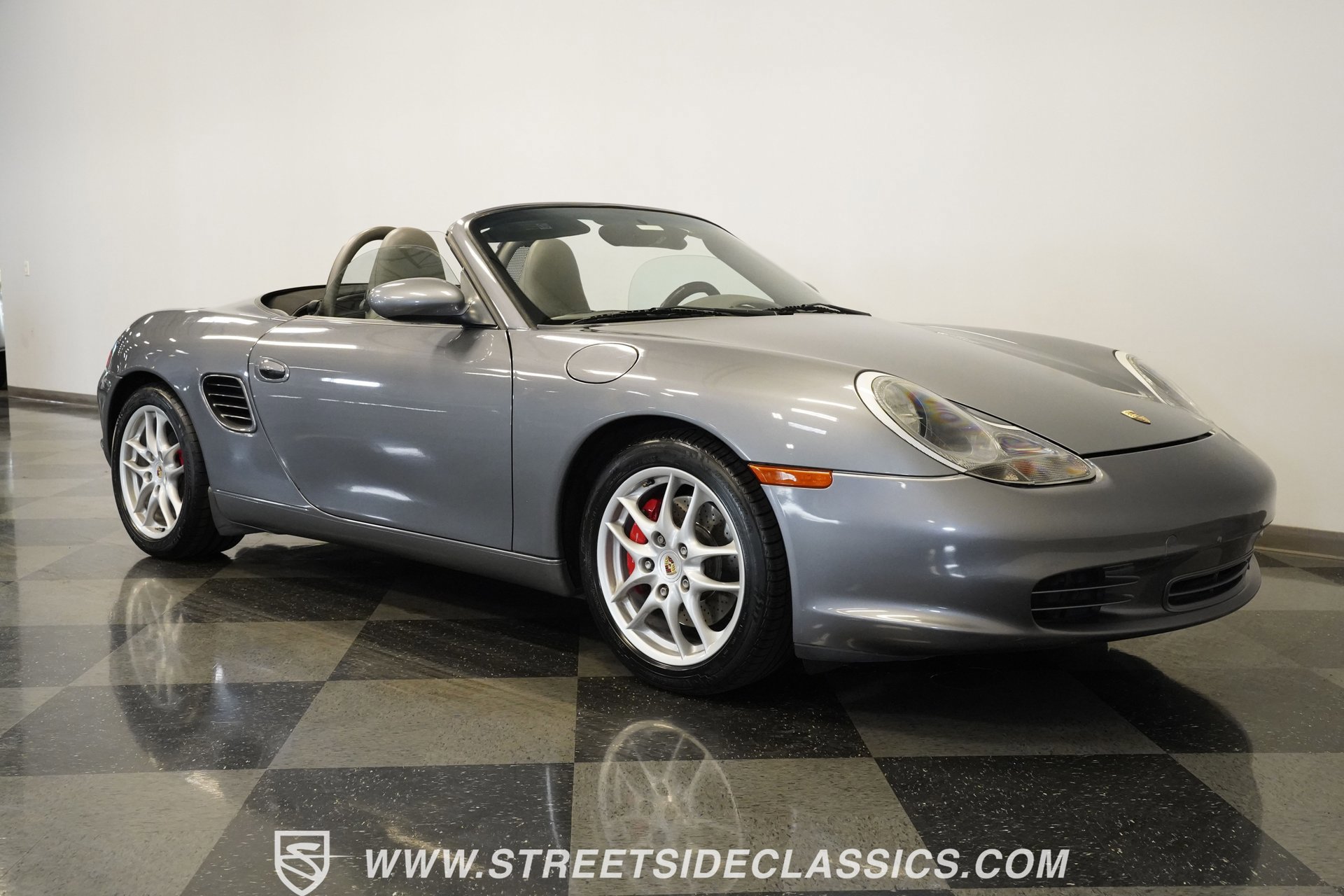 Used 2004 Porsche Boxster S image 23
