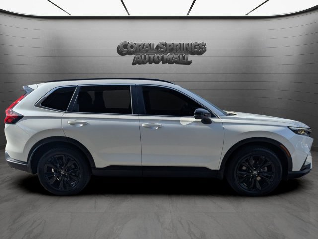 Used 2025 Honda CR-V Sport Touring image 8
