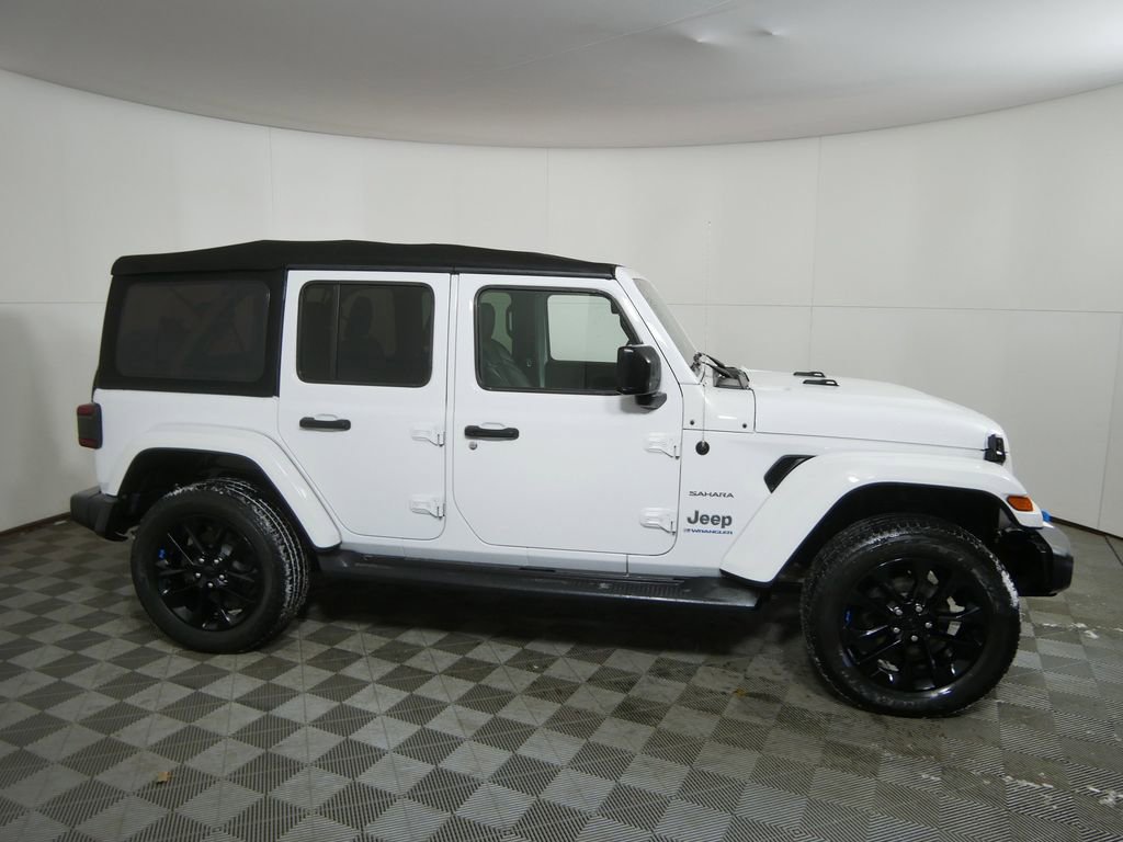 Used 2023 Jeep Wrangler Unlimited Sahara w/ Cold Weather Group image 2