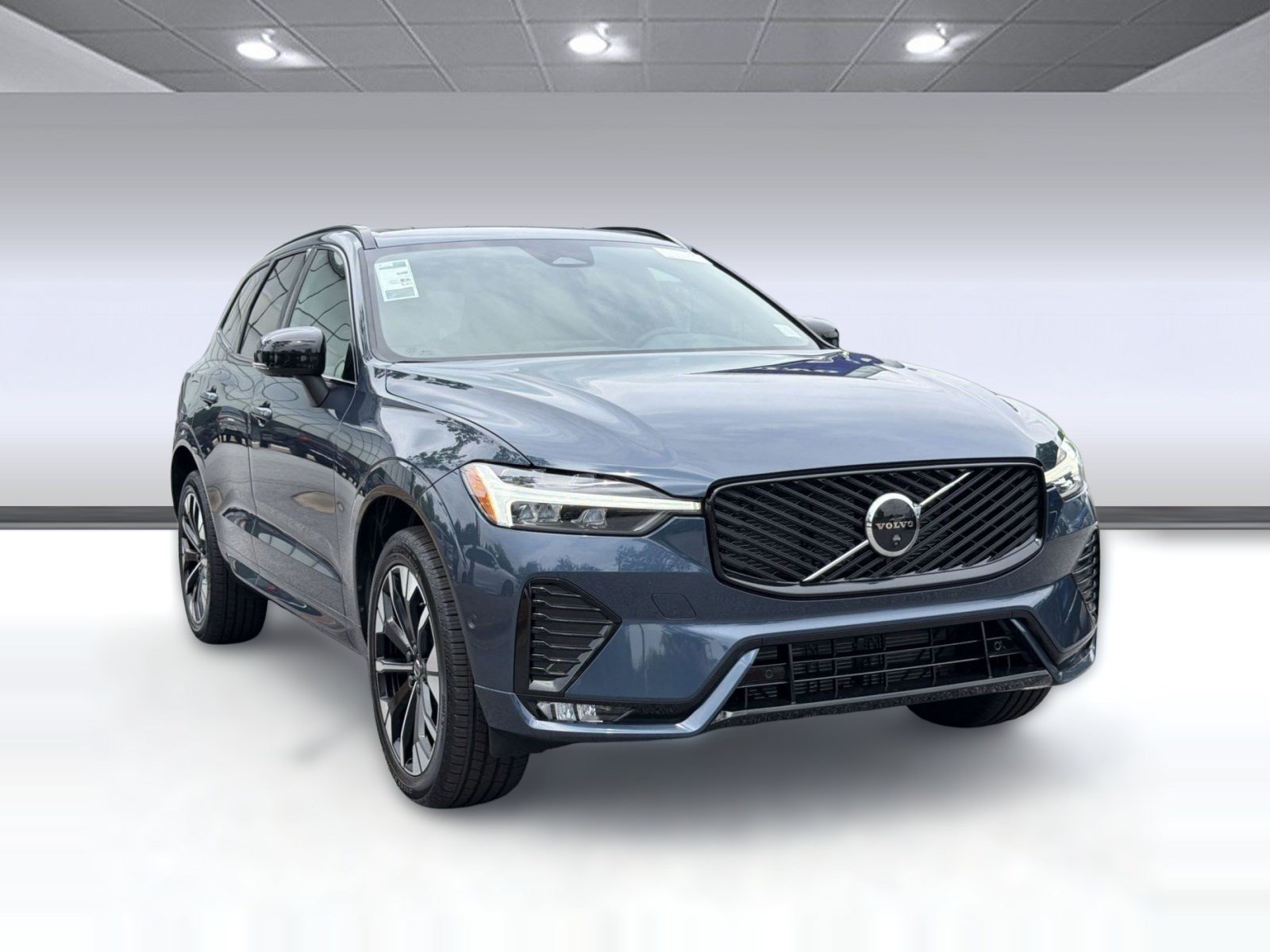 New 2026 Volvo XC60 B5 Plus w/ Protection Package AWD/4WD image 6