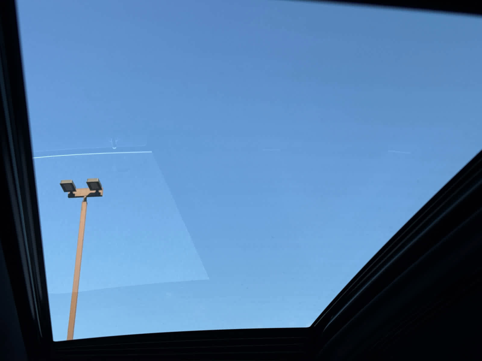 Certified 2025 Mercedes-Benz GLE 350 4MATIC image 31