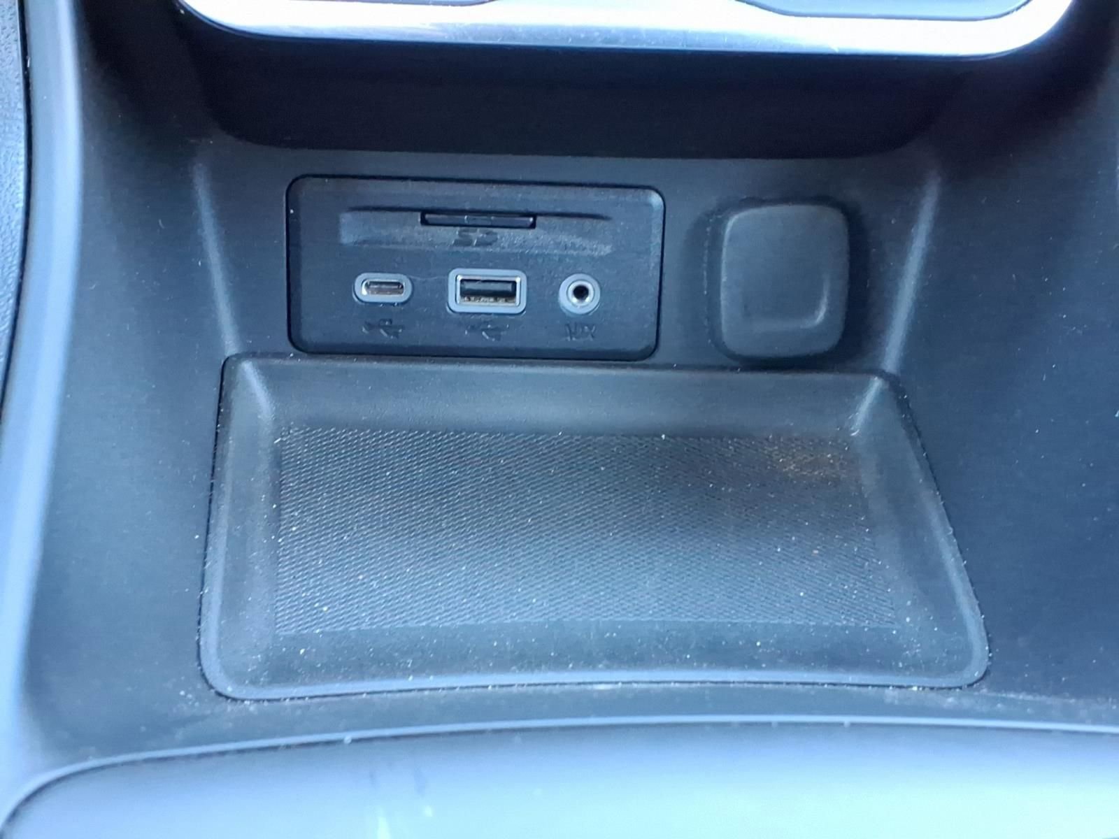 Used 2020 GMC Terrain SLE w/ Driver Convenience Package image 21