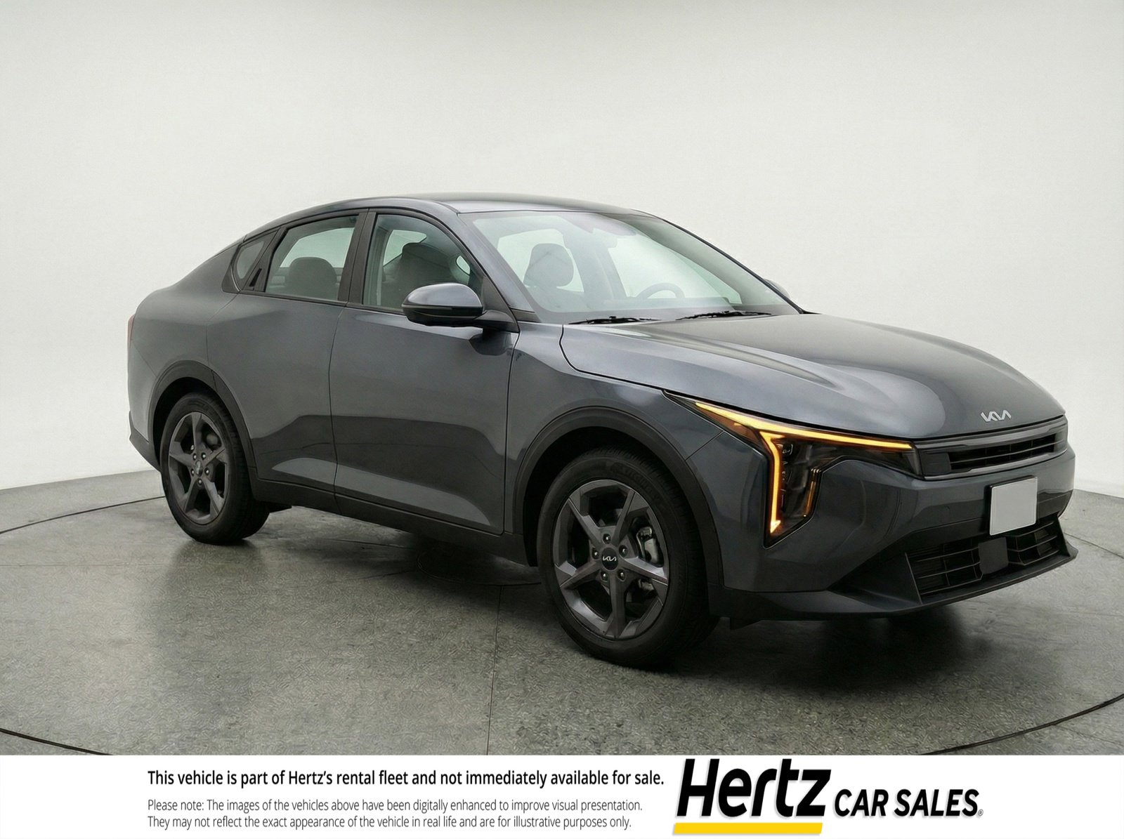 Used 2025 Kia K4 LXS image 1