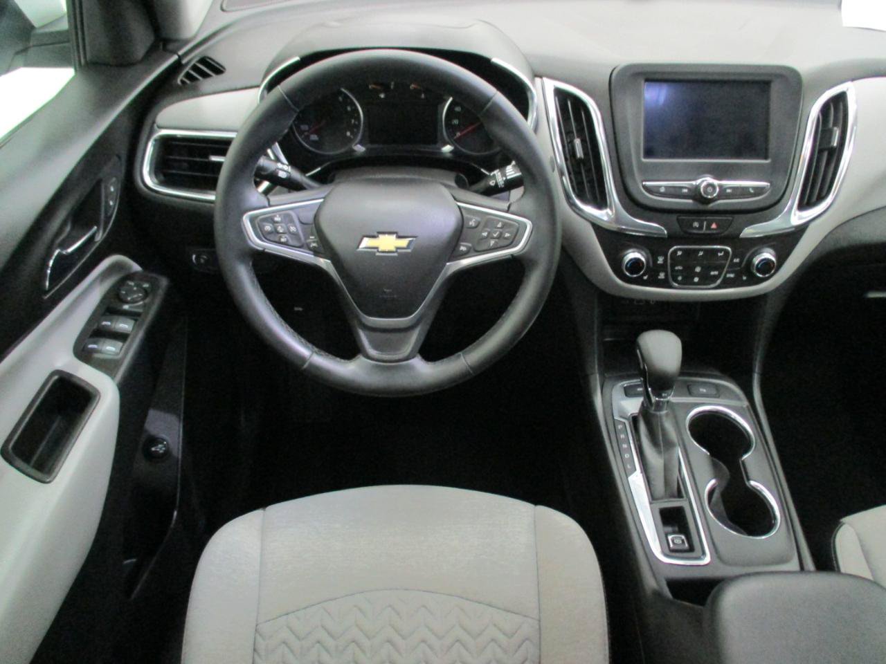 Used 2023 Chevrolet Equinox LT w/ Driver Convenience Package AWD/4WD image 15
