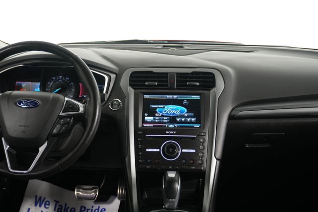 Used 2016 Ford Fusion Titanium FWD image 31