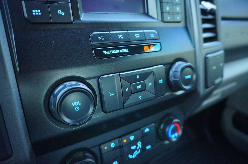 Used 2020 Ford F250 XL w/ STX Appearance Package image 17